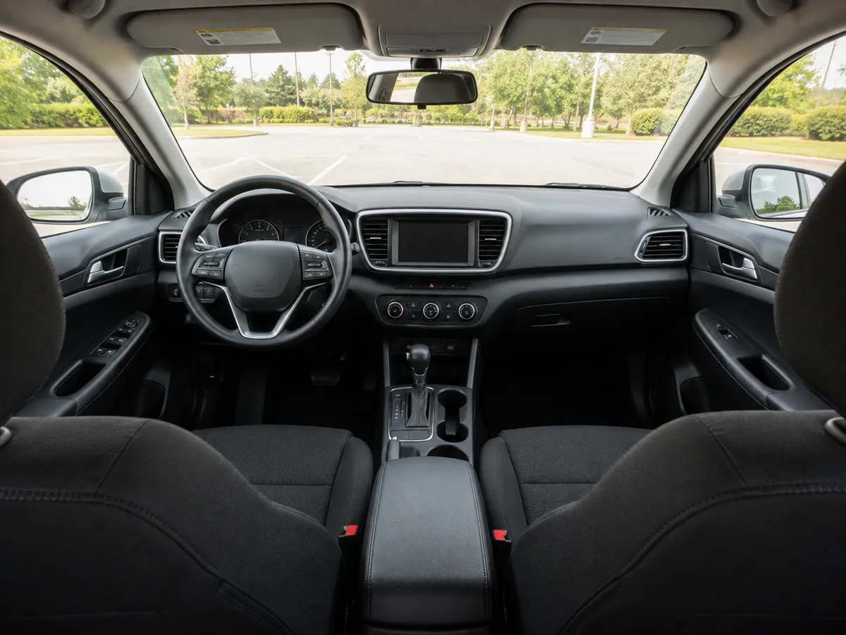 Toyota Vios 2025 · 앞좌석